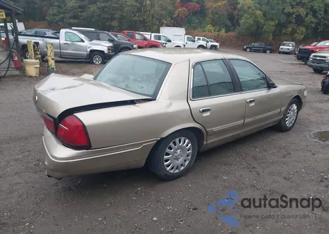 2000 Mercury Grand Marquis Gs z USA, uszkodzony, nr VIN 2MEFM74W5YX717222